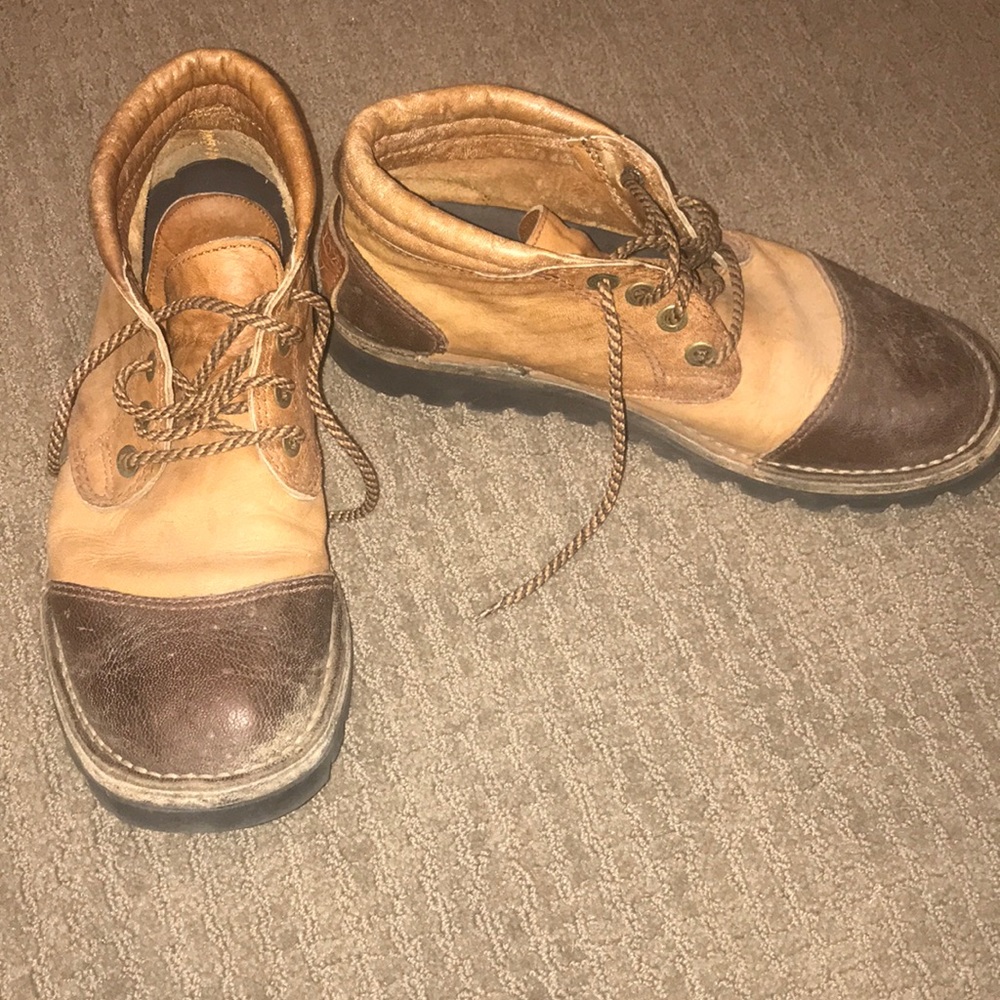 Exclusive handmade safari boots